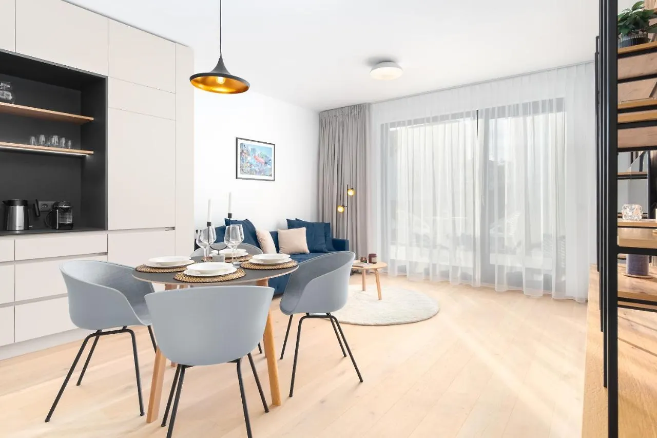 Prague Days - Premium Apartments - Balcony 0*,  체코