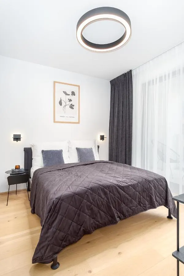 Prague Days - Premium Apartments - Balcony 체코